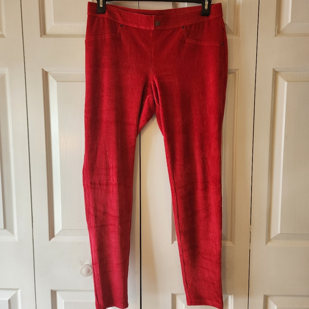 HUE "Corduroy" Leggings. Red. Large.